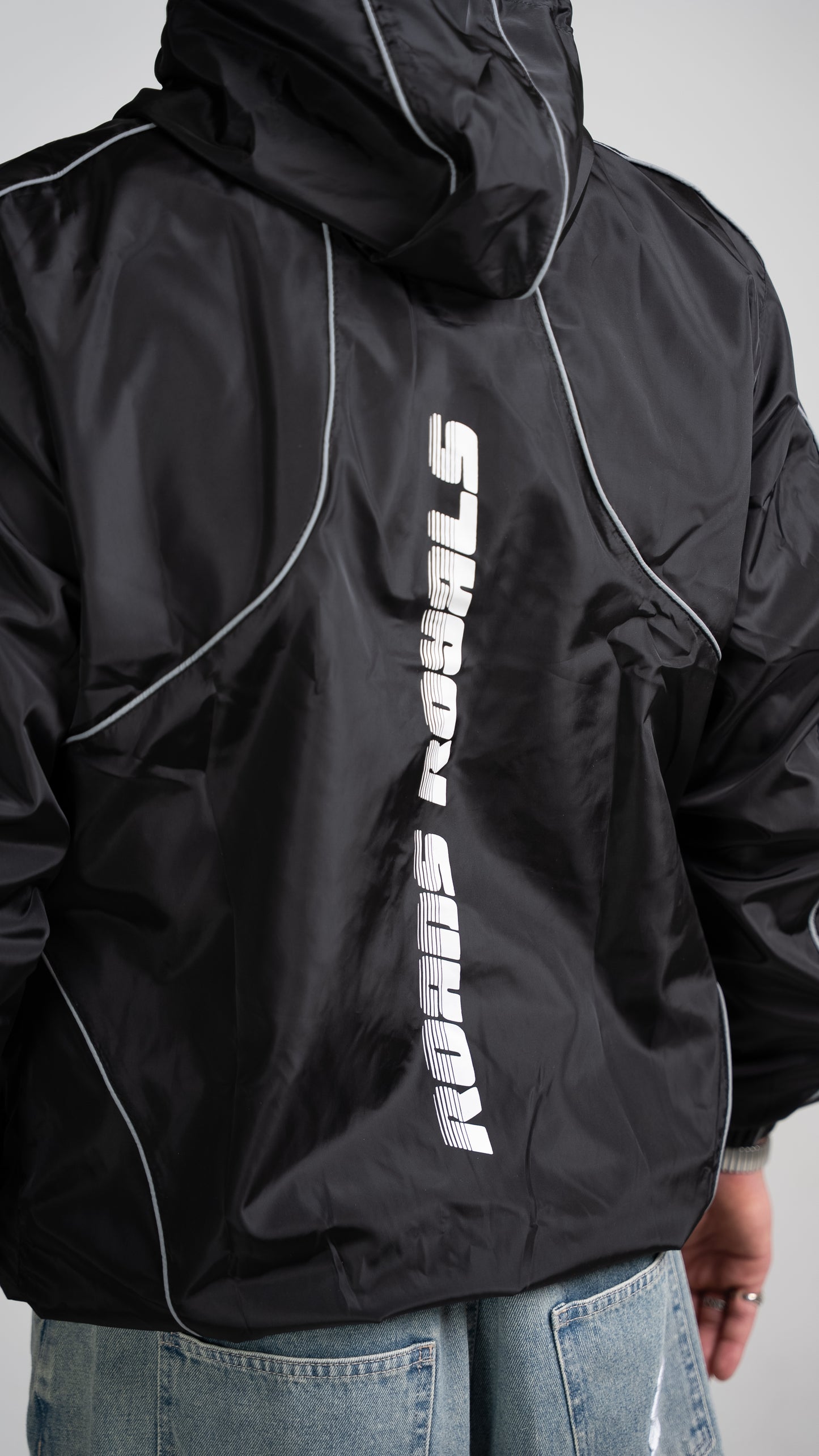 REFLECTIVE SHELL JACKET