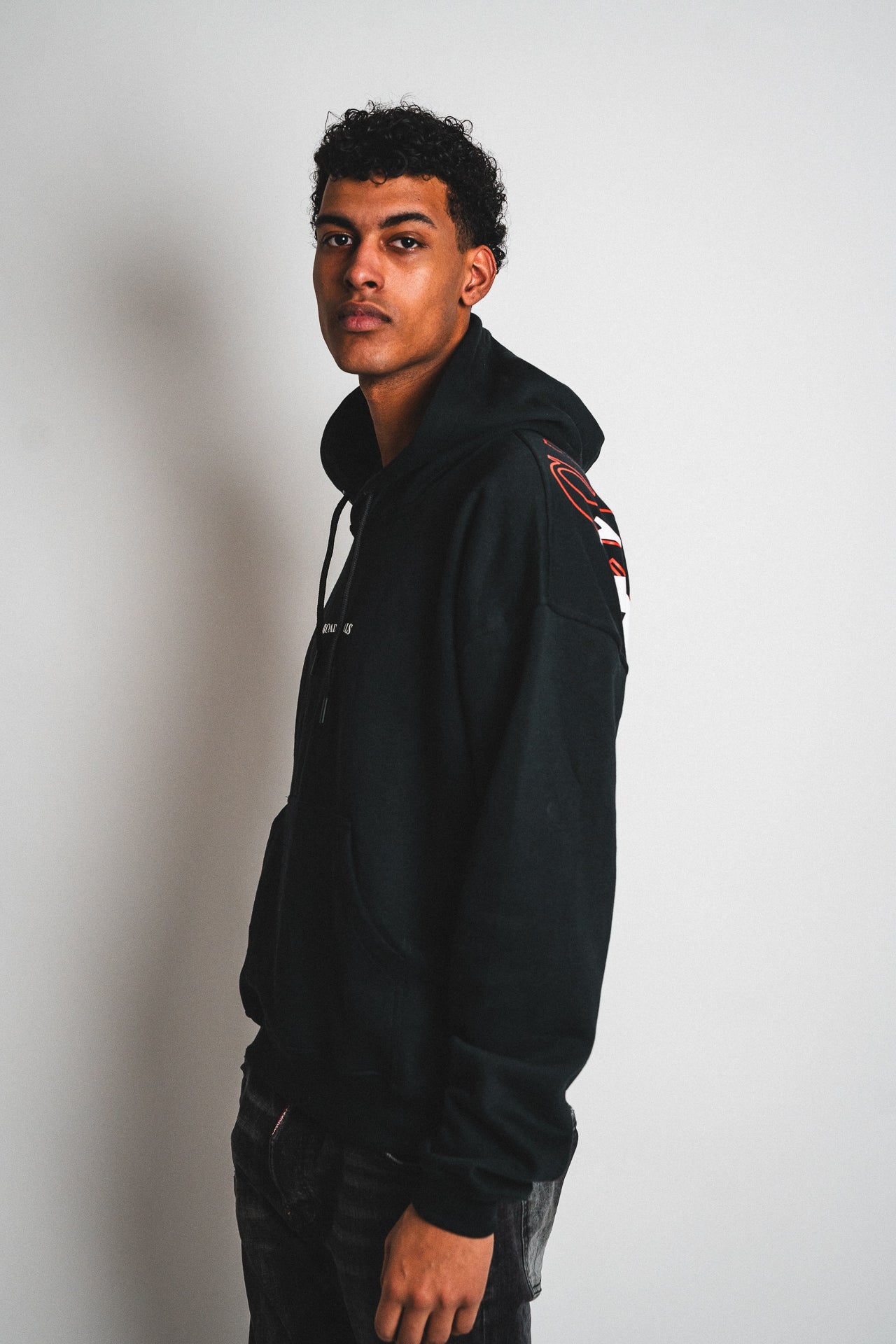 Savage Hoodie schwarz